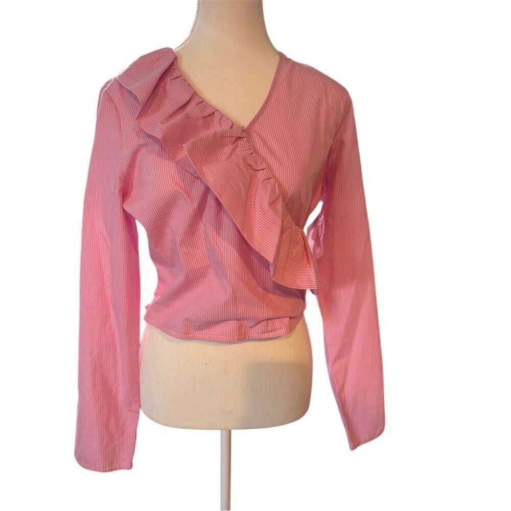 Freshman 1996 Junior’s‎ M Pink Pinstripe V-Neck Ruffle Blouse